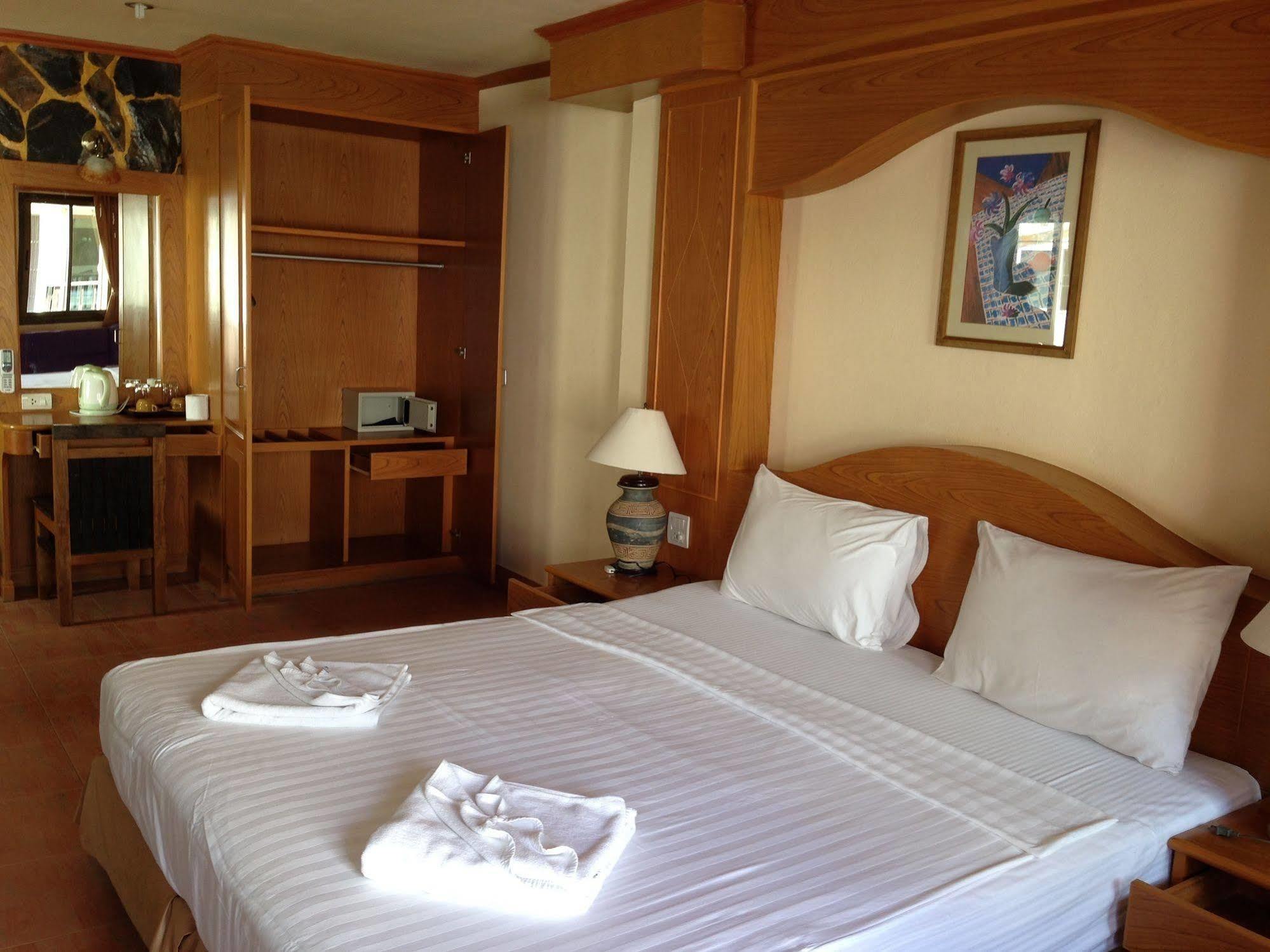 Hotel The House Patong Zewnętrze zdjęcie