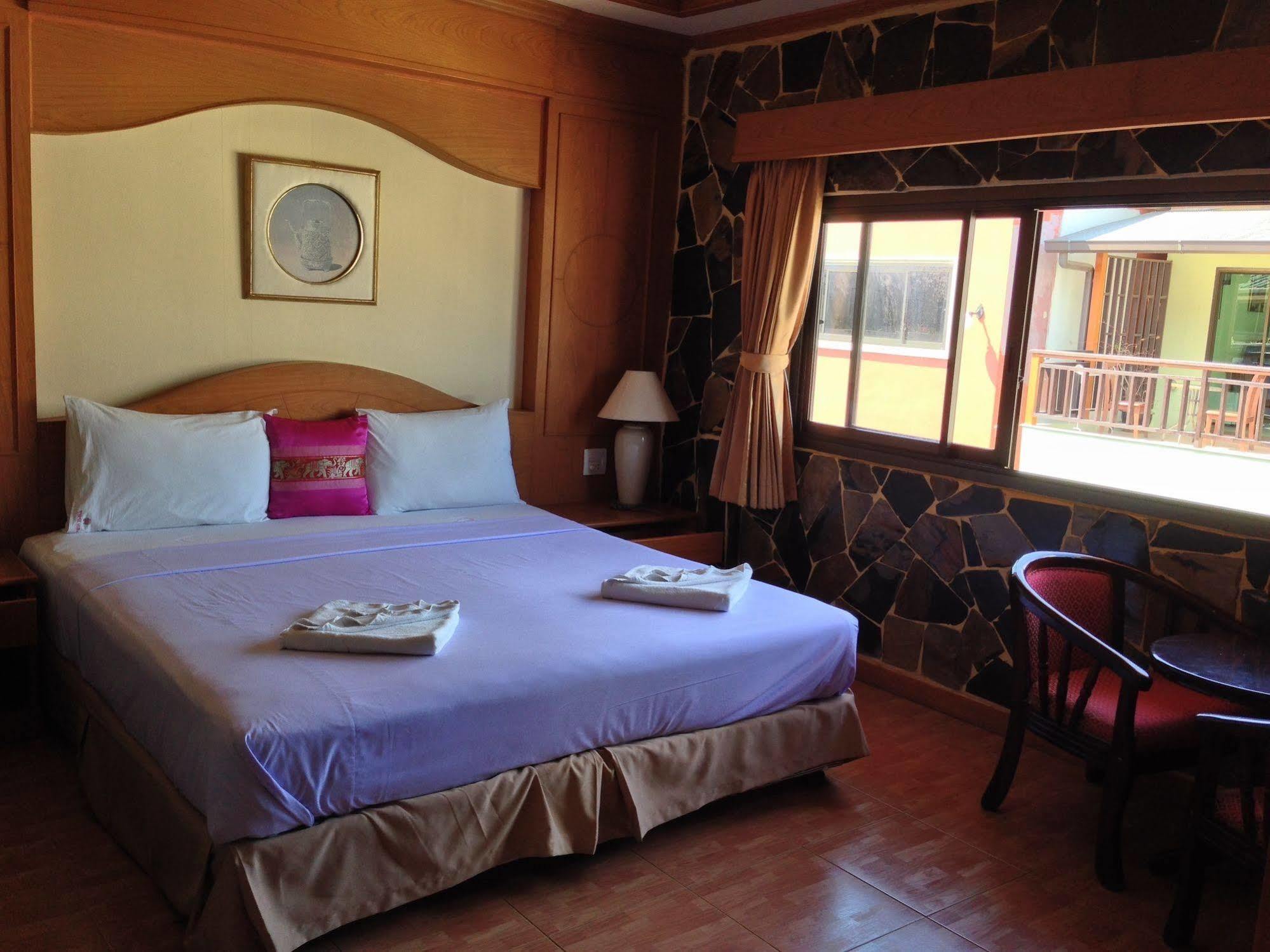 Hotel The House Patong Zewnętrze zdjęcie