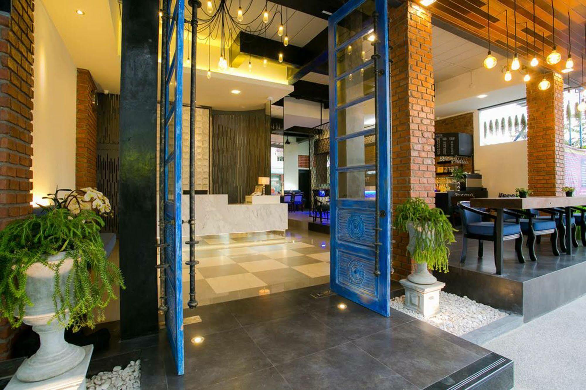 Hotel The House Patong Zewnętrze zdjęcie